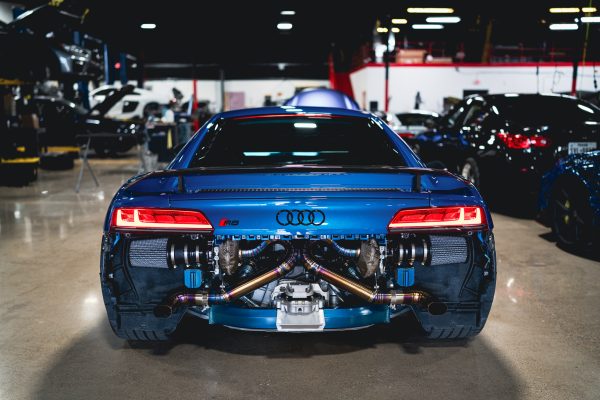 AMS R8 V10 G35-1050 Twin Turbo Kit - 6